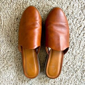 Brown Mules